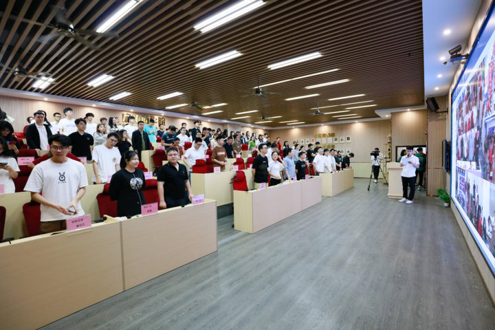 4月15日 | jn江南官方网站周一早会报道